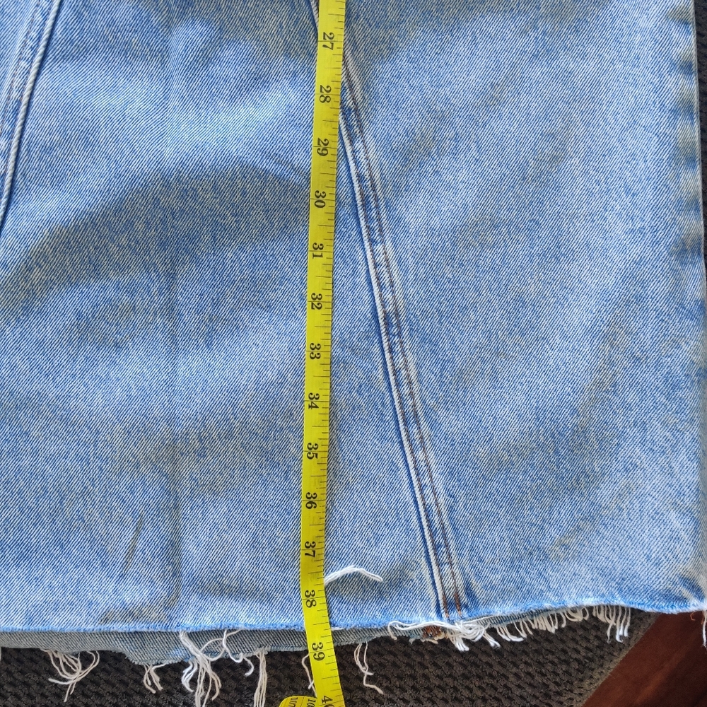 Levi's Iconic Denim Maxi Skirt EUC - Picture 11 of 11